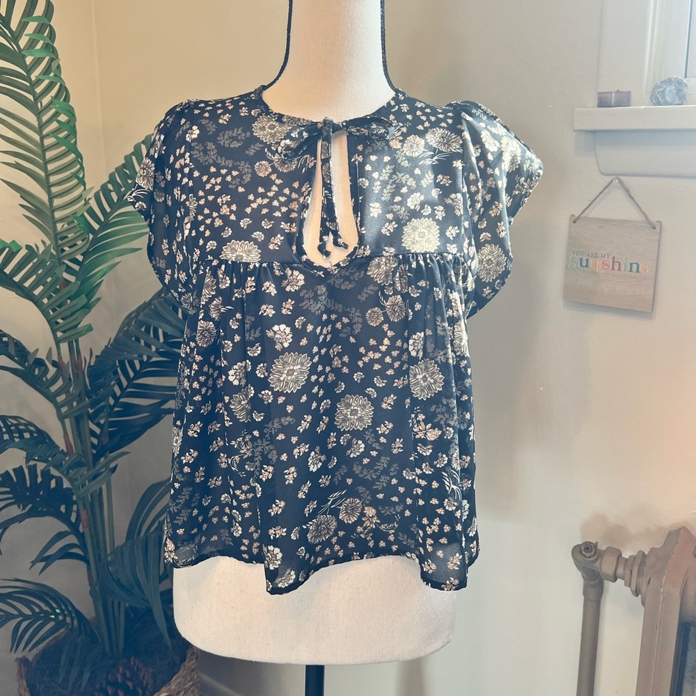 Don’t Ask Why Black Tie Front Blouse